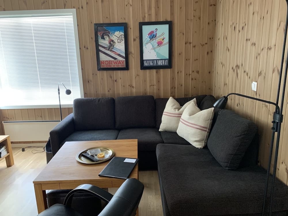 Slåttastølen Leiligheter by Geilolia