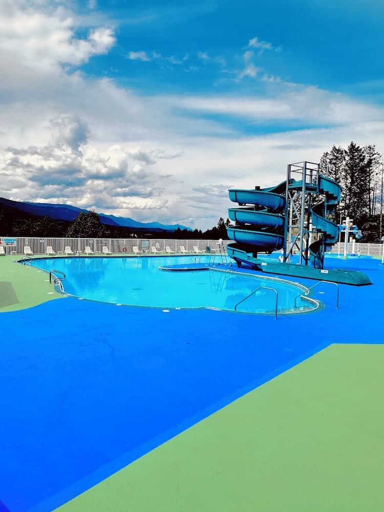 Mountain View Resort and Suites at Fairmont Hot Springs