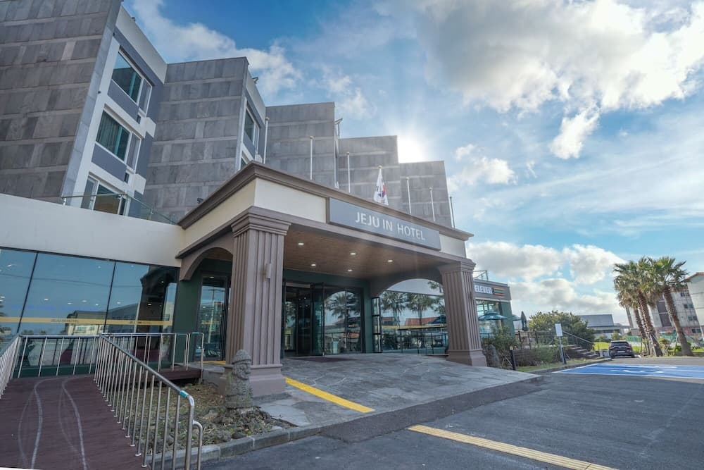 Jeju IN Hotel
