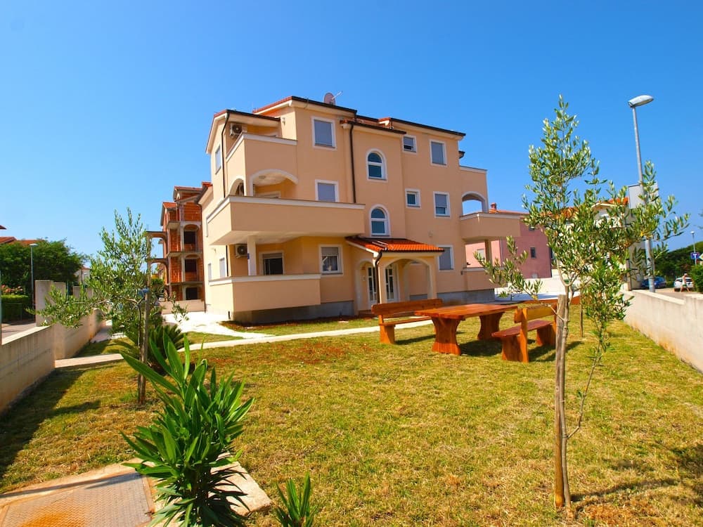 Apartment Marko 396