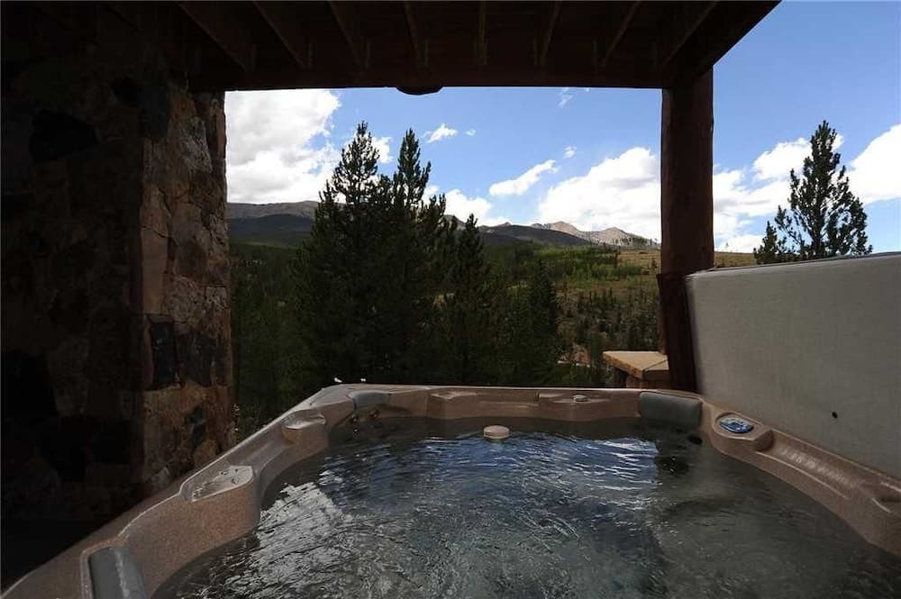 Açık spa küveti