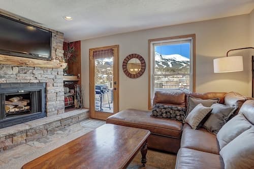 Wellington #3 (Townhome with Private Hot Tub)