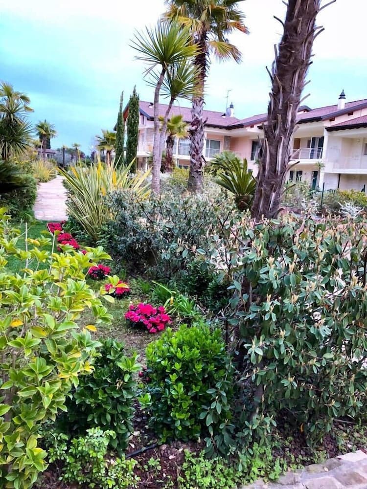 Paradise Luxury Apartments