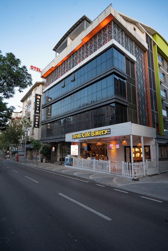 Devin Otel Isparta