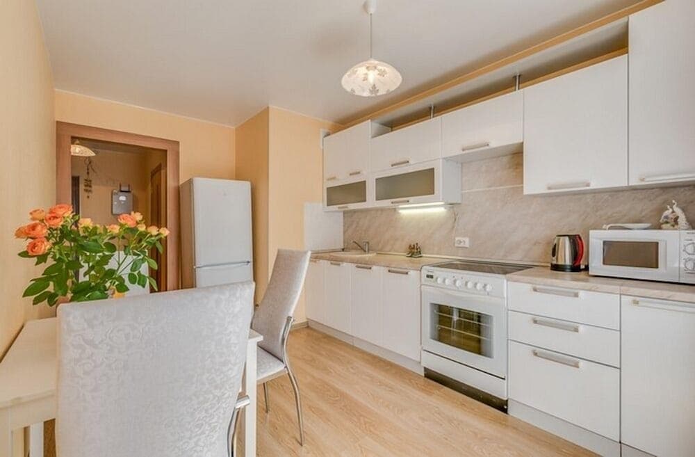 Apartment on Orbeli 17