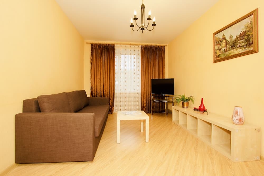 LUXKV Apartment on Smolenskaya