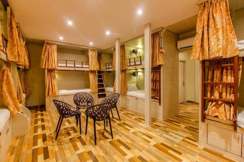 Blossom Dormitory - Hostel