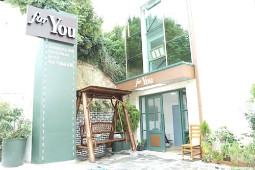 Hostel Foryou