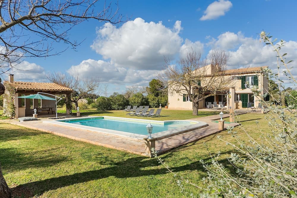 Close Es Trenc Beach Villa with Pool