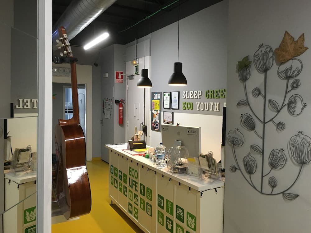 Sleep Green - Certified Eco Youth Hostel Barcelona