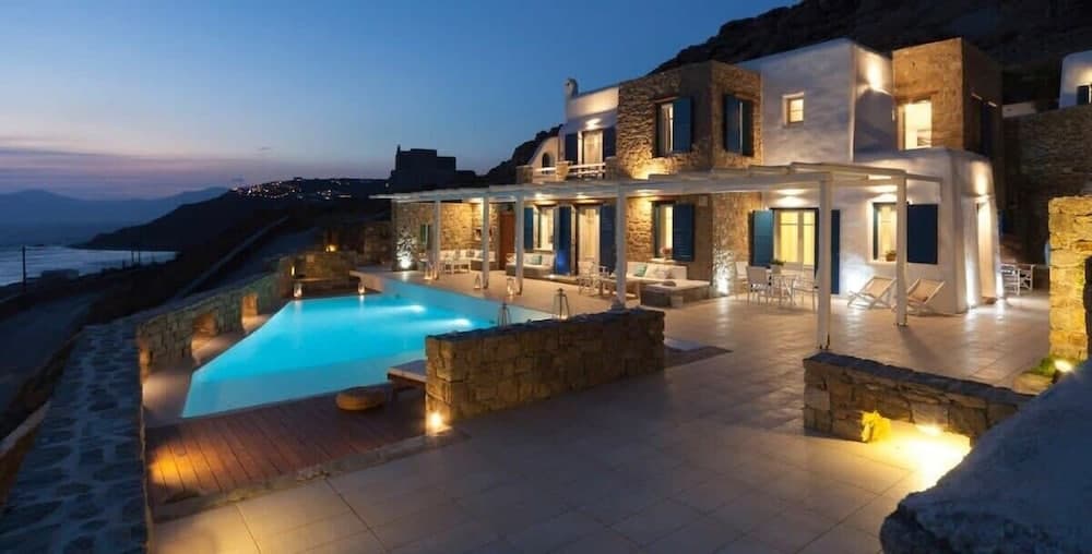 180 ° View PRIVATE Pool Villa Choulakia to enjoy SUN kissing SEA