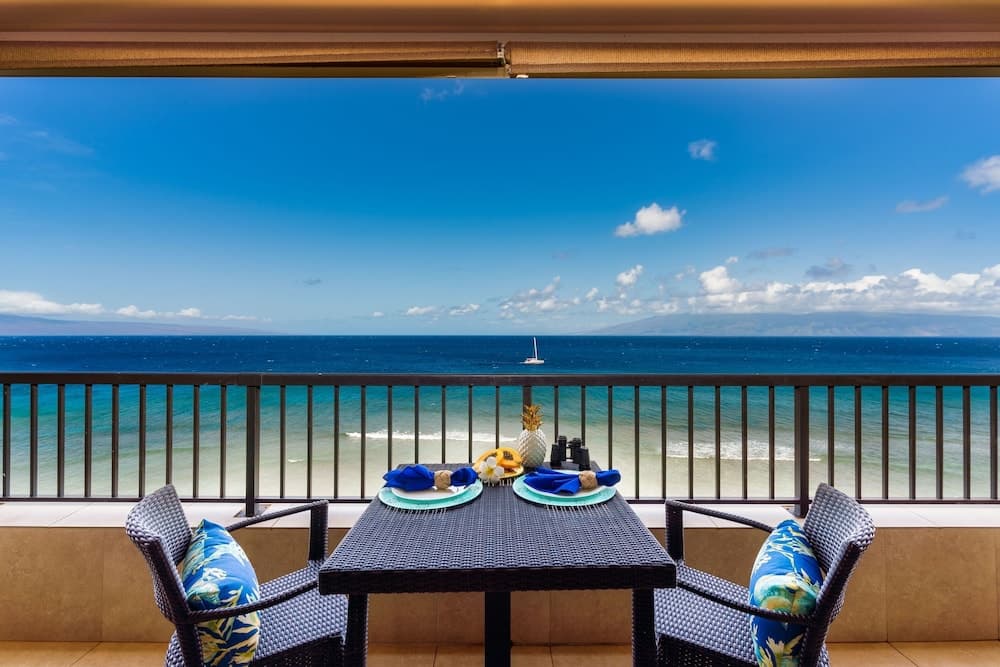 Maui Kai 1005 1 Bedroom Condo by RedAwning