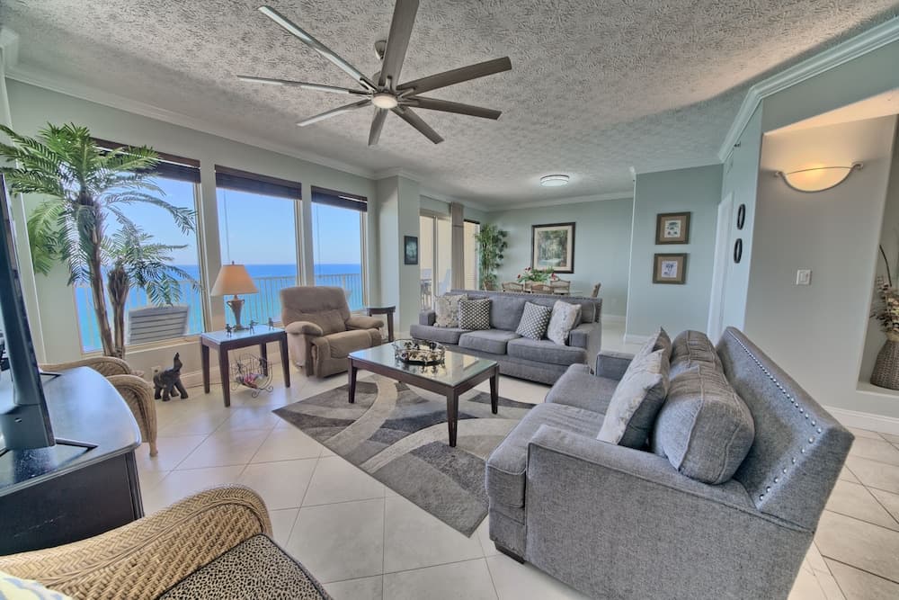 Luxurious Beachfront Condo with Beachside Pool Access and Free WiFi - Unit 1202 by RedAwning