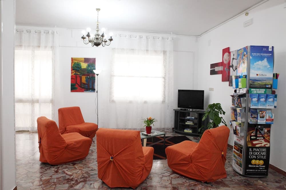 Lobi oturma alanı