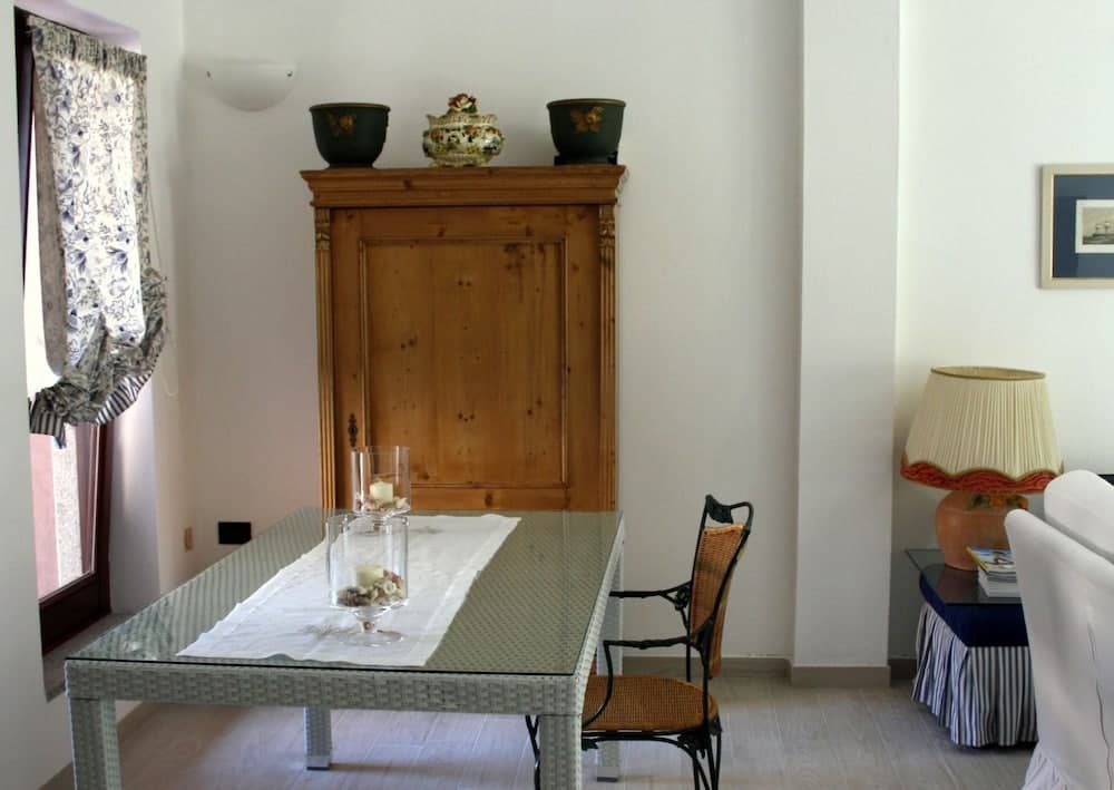 Hibiscus Villasimius B&B