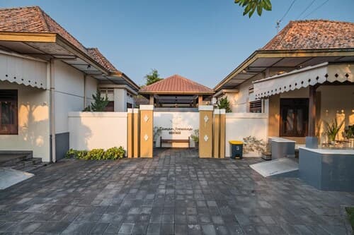 Taman Yuwono Heritage Malioboro by Natt's Hospitality