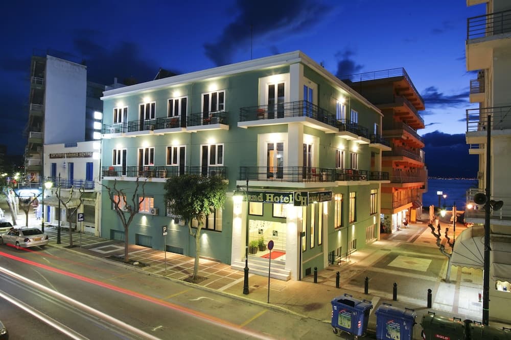 Grand Hotel Loutraki