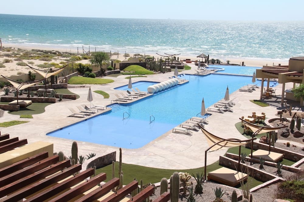 Encanto Living 0302 -1BR by Kivoya