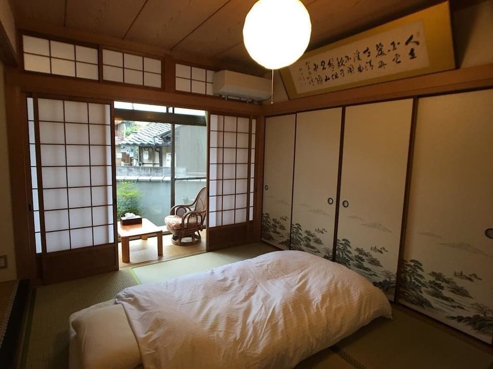 Hananobou Bettei