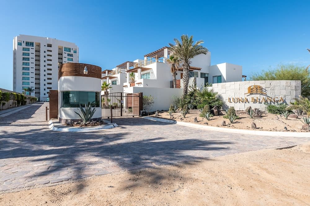 Luna Blanca 0801-2BR by Kivoya