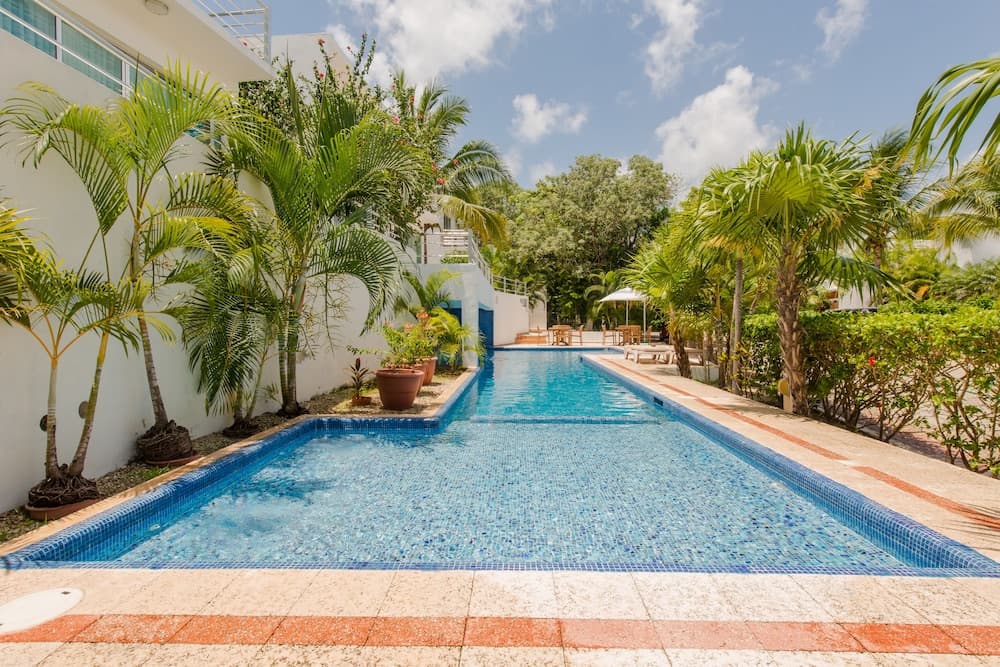 Rioja Playacar by ChezPlaya