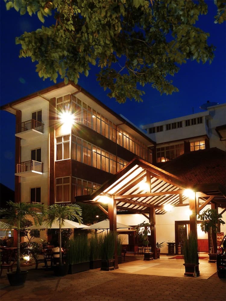 Sagan Hotel