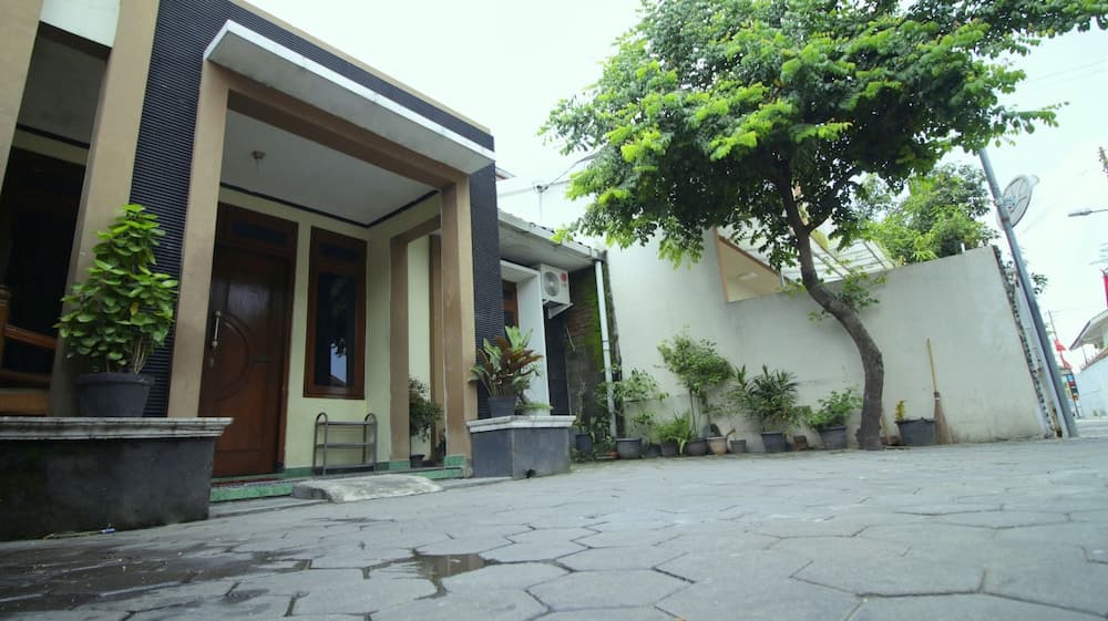 D'Java Homestay Lempuyangan By The Grand Java