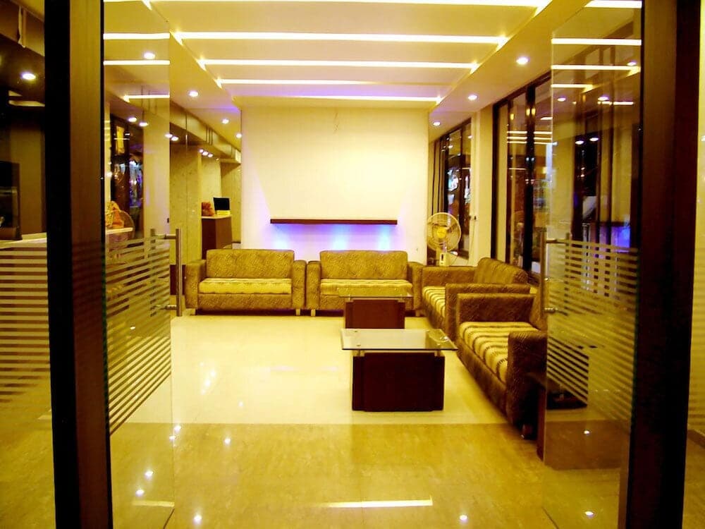 Hotel Rajmandir