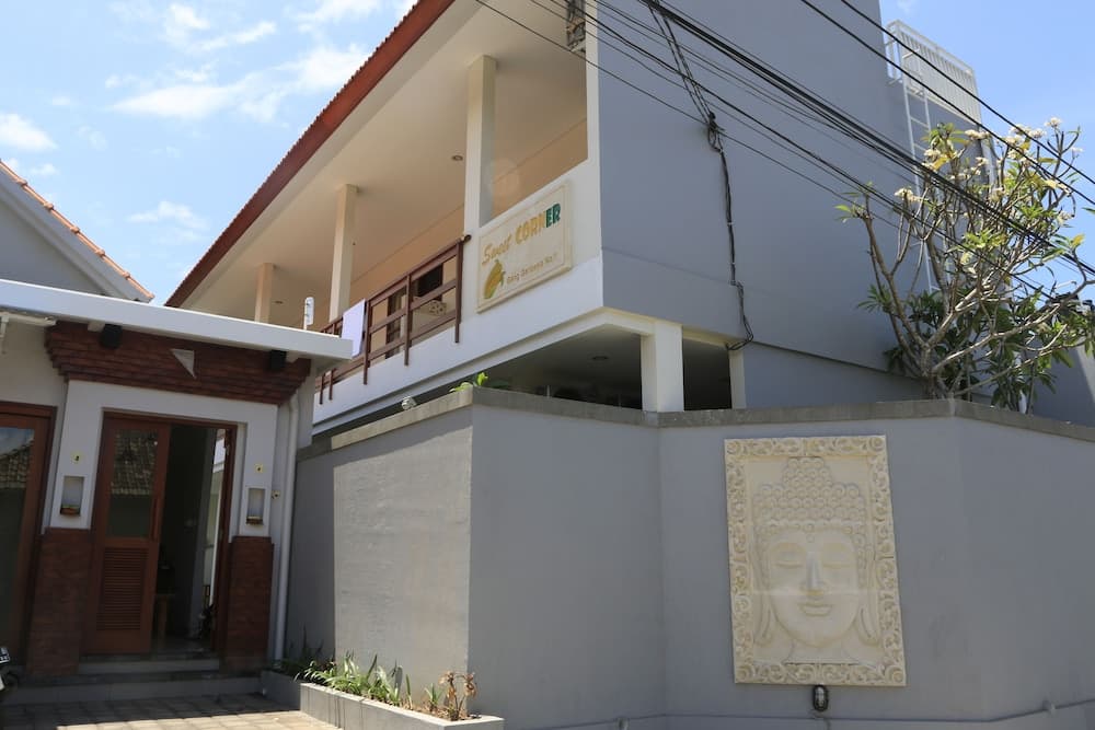 Konaklama yerinin ön cephesi