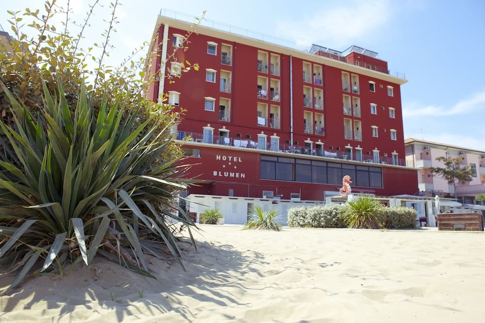 Hotel Blumen