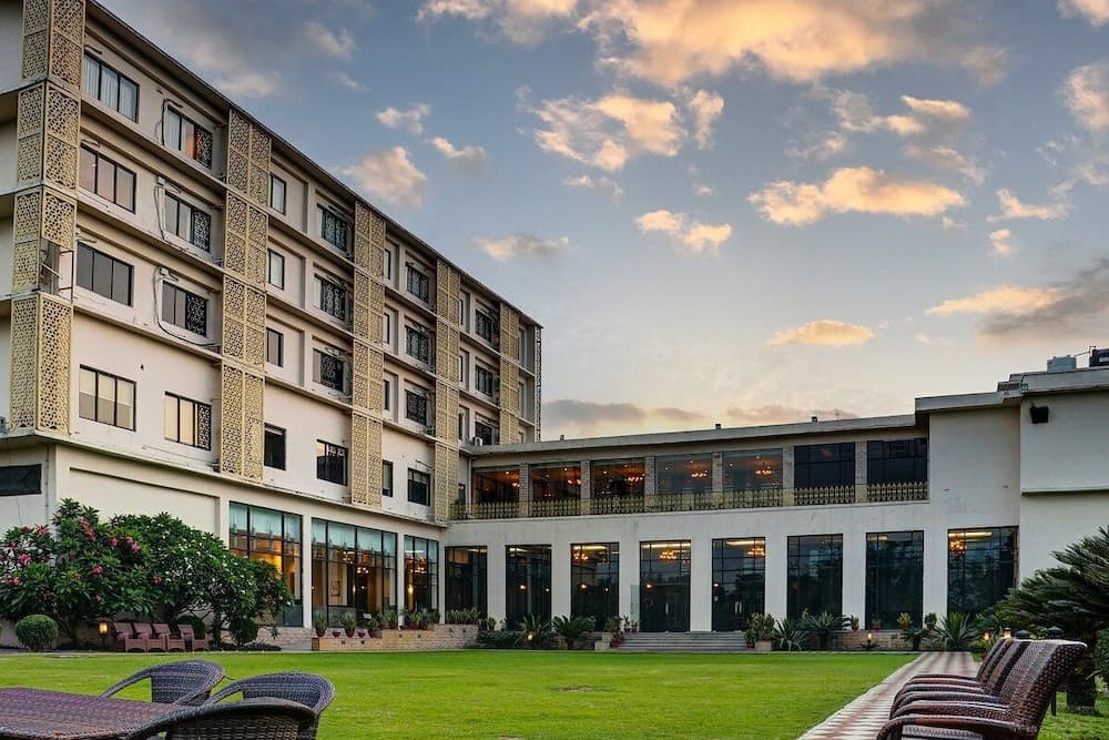 The Greenwood Hotel Tezpur