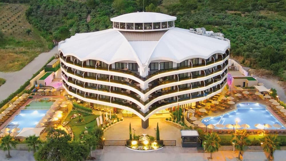 Aqua Mount Thermal Hotel and Spa