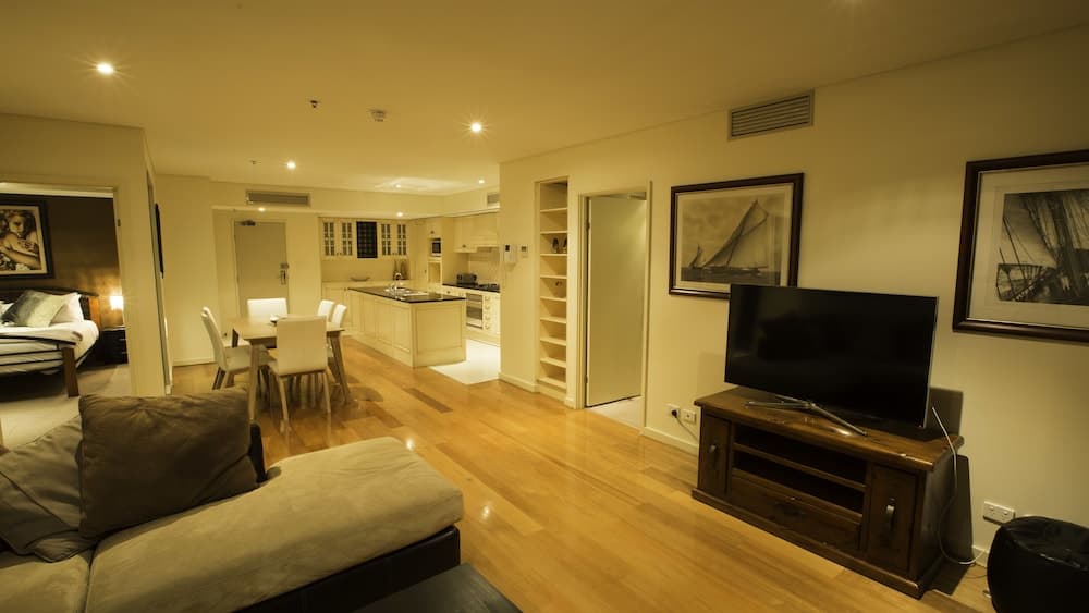 Adelaide North tce penthouse