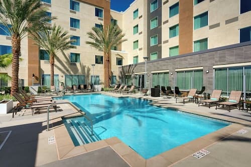 Courtyard by Marriott Los Angeles LAX/Hawthorne