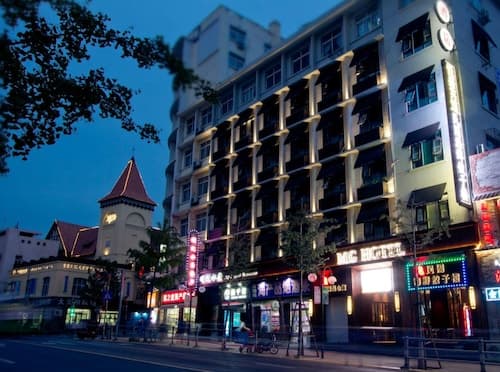 MG Hotel - St. Michael's Cathedral, Qingdao