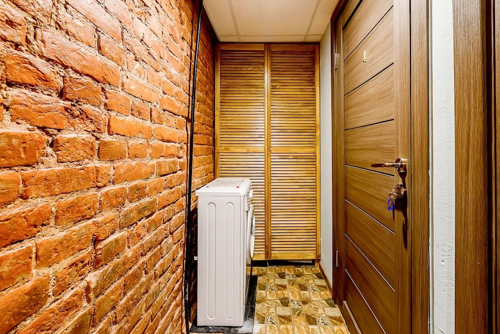 Piter Palace Emerald