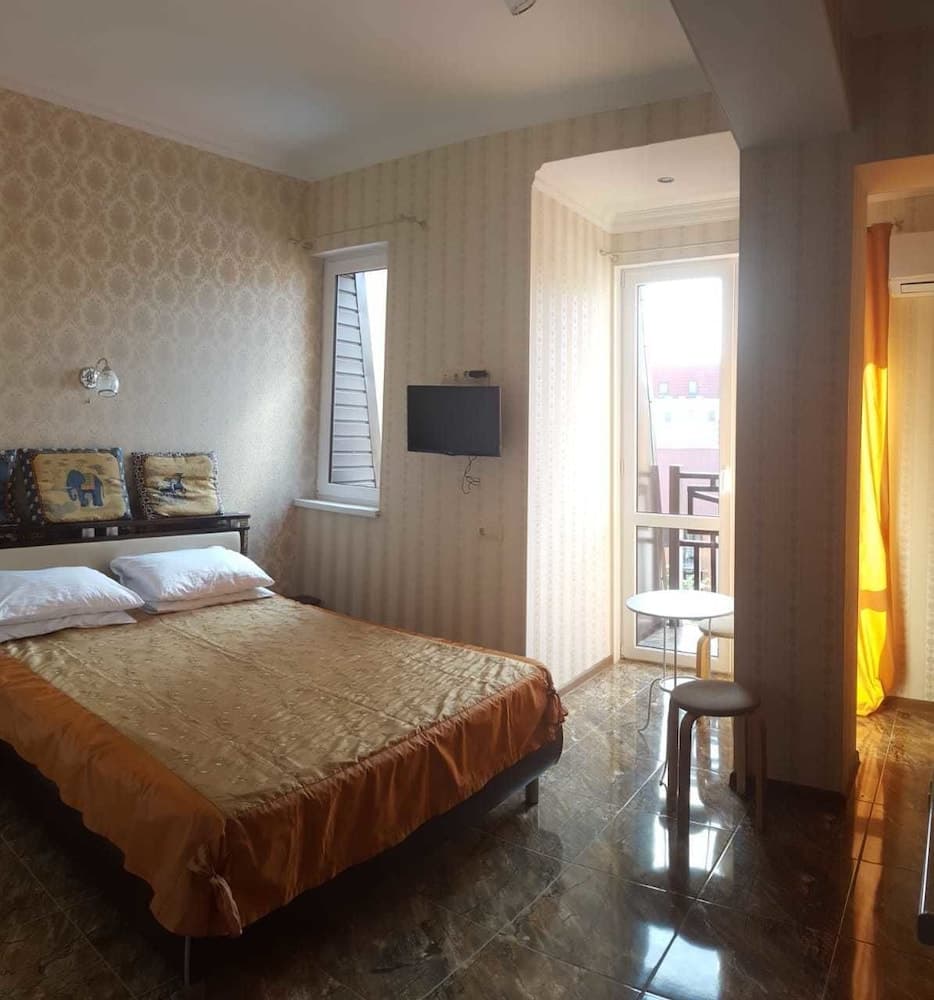 Apartment on Yuzhnih Kultur