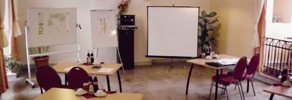 Toplantı salonu/imkânları