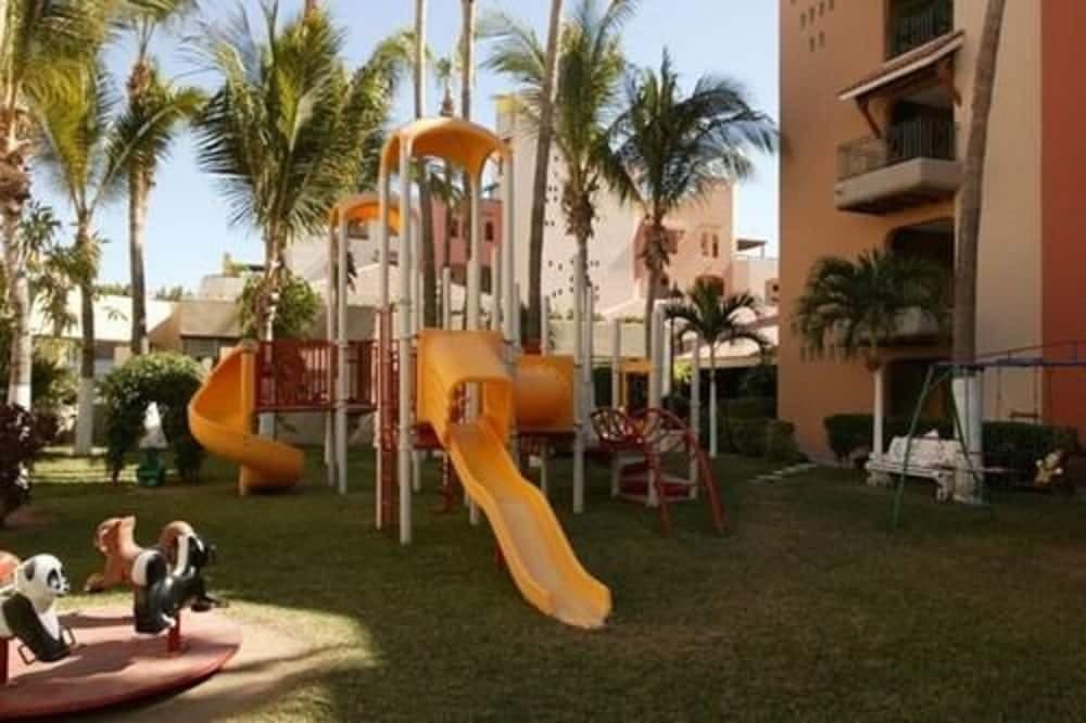 Çocuklar için oyun alanı - dış mekân