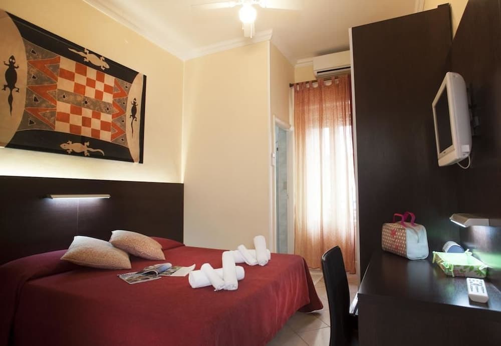 Hotel Oceania