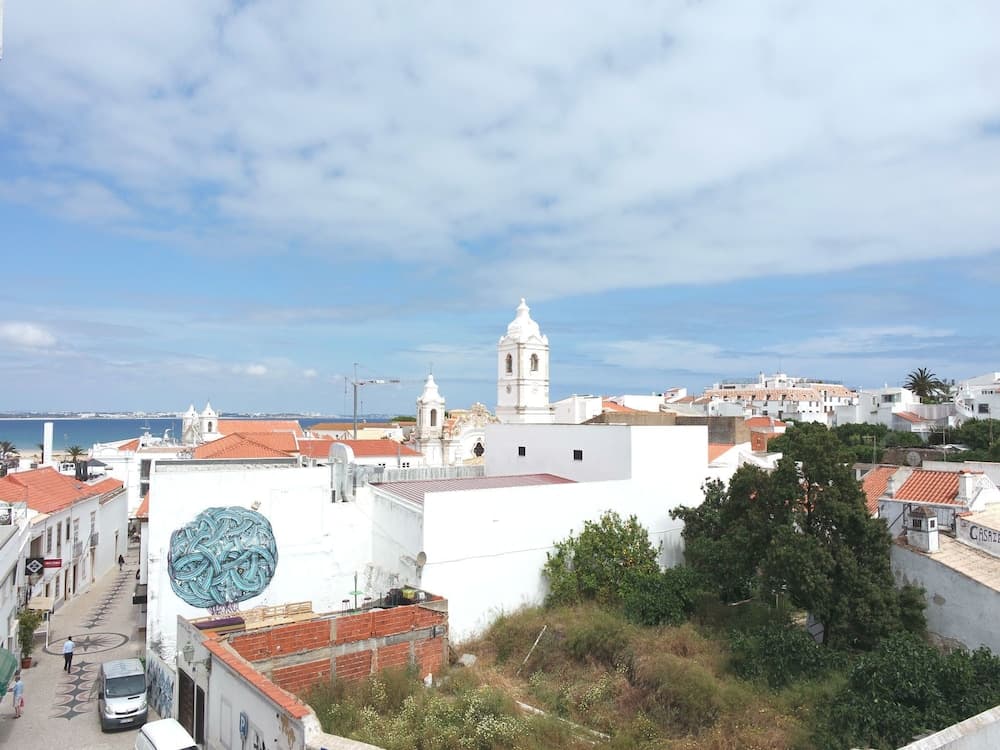 B14 - Heart of Old Town by DreamAlgarve