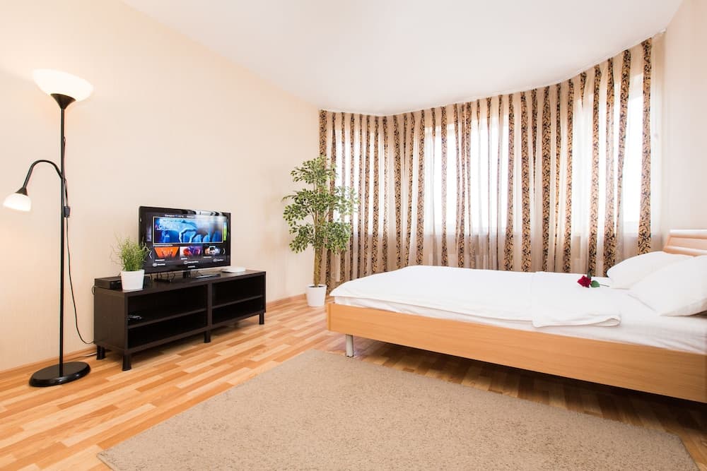 Apartments on Volzhskaya emb 25 - apt 9