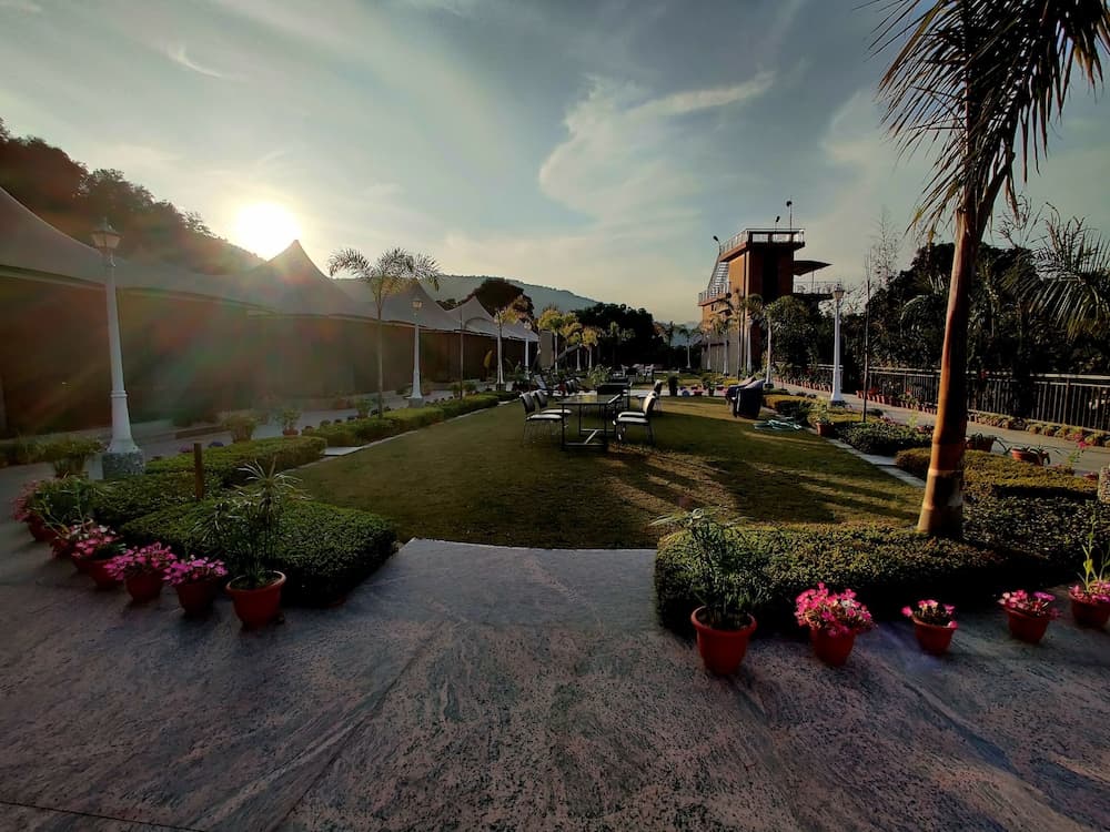 Kunkhet Valley Resort