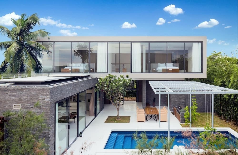 Luxury Pool Villa Resort