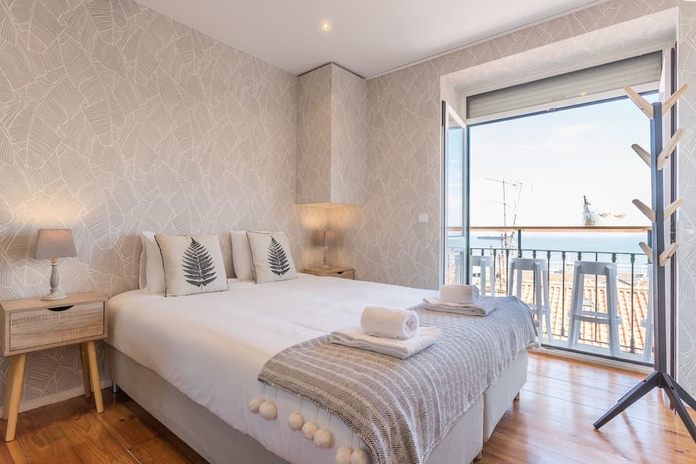 Alfama Vintage Studio Apartment w/ RiverView - by LU Holidays