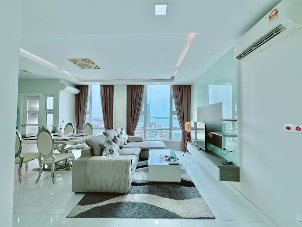 Infinity 28 Hotel & Residence