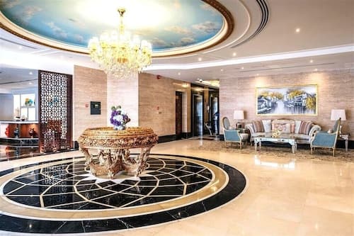 CRYSTAL PLAZA AL MAJAZ HOTEL