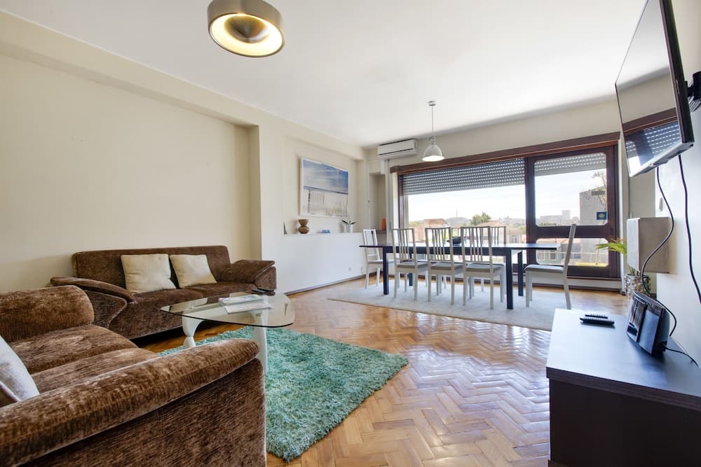 LV Premier Clerigos RE2