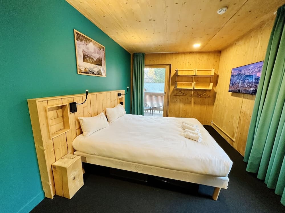 The People - Les 2 Alpes - Hostel