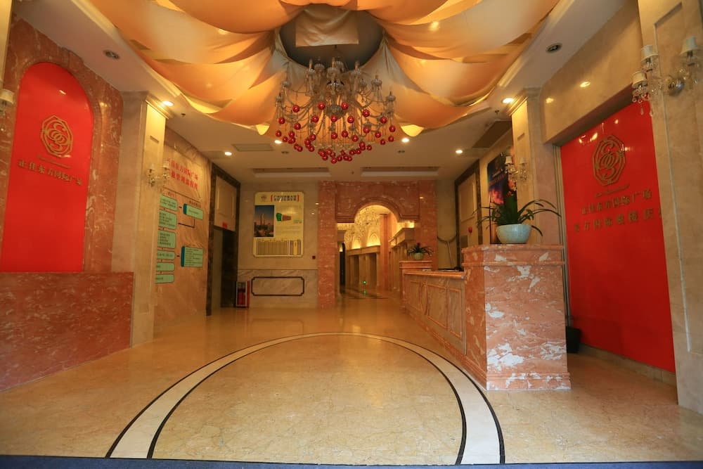 YOYO International Apartment